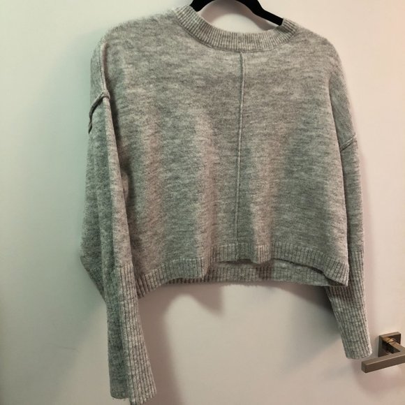 Topshop Cropped Knit Sweater - Picture 2 of 3